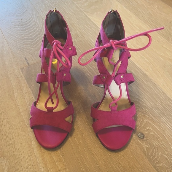 Circus by Sam Edelman Shoes - Circus by Sam Edelman Pink suede heeled sandals Size 6
